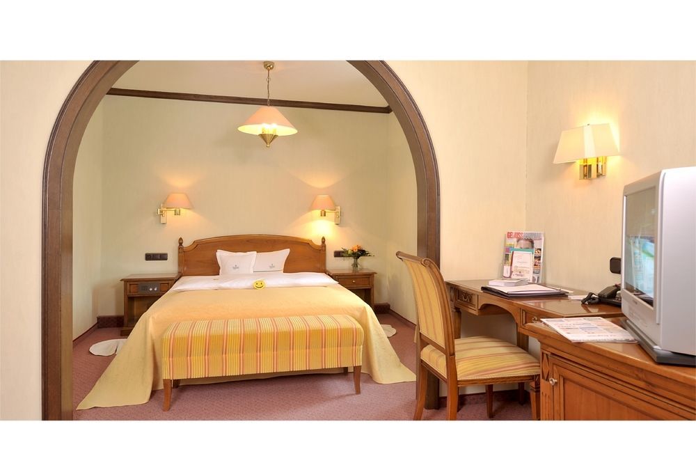Lohmann'S Romantik Hotel Gravenberg Лангенфельд Экстерьер фото