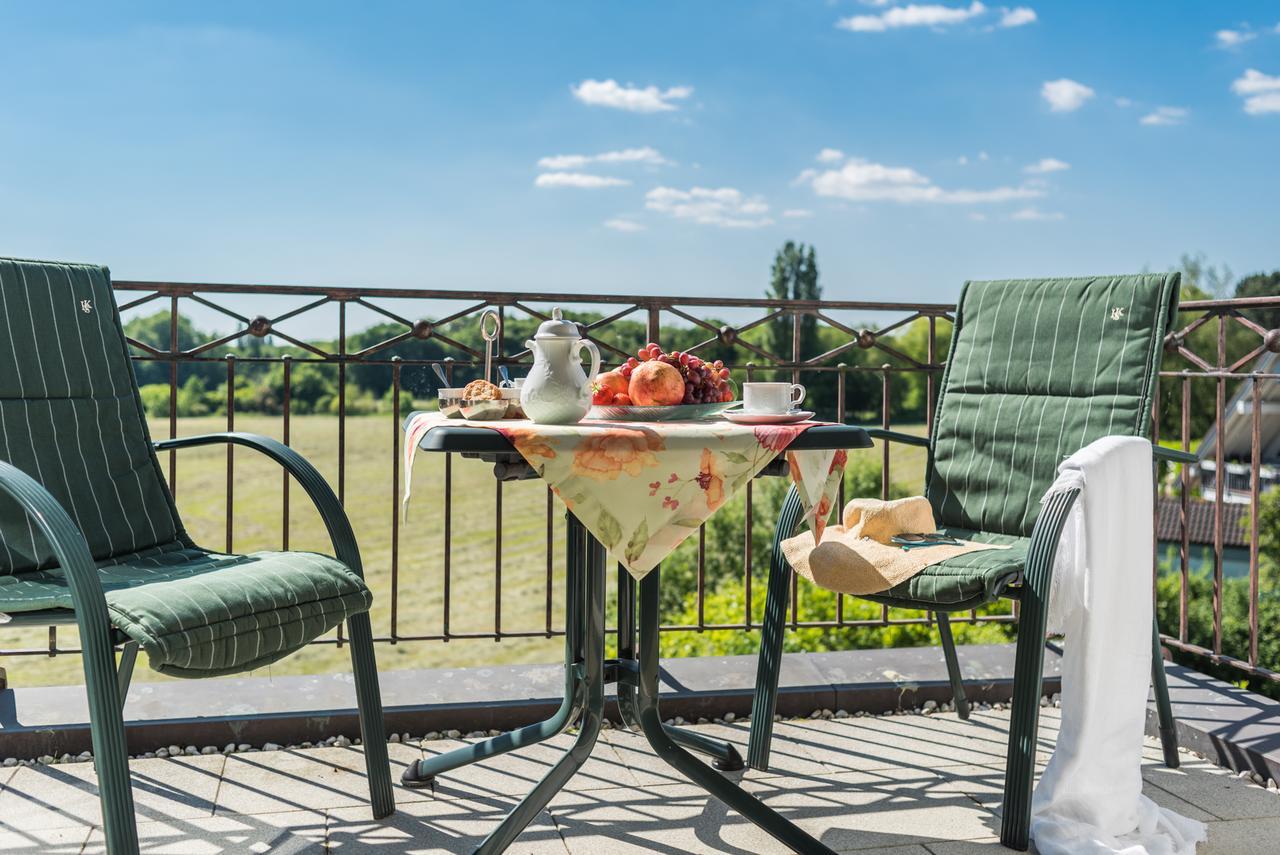 Lohmann'S Romantik Hotel Gravenberg Лангенфельд Экстерьер фото
