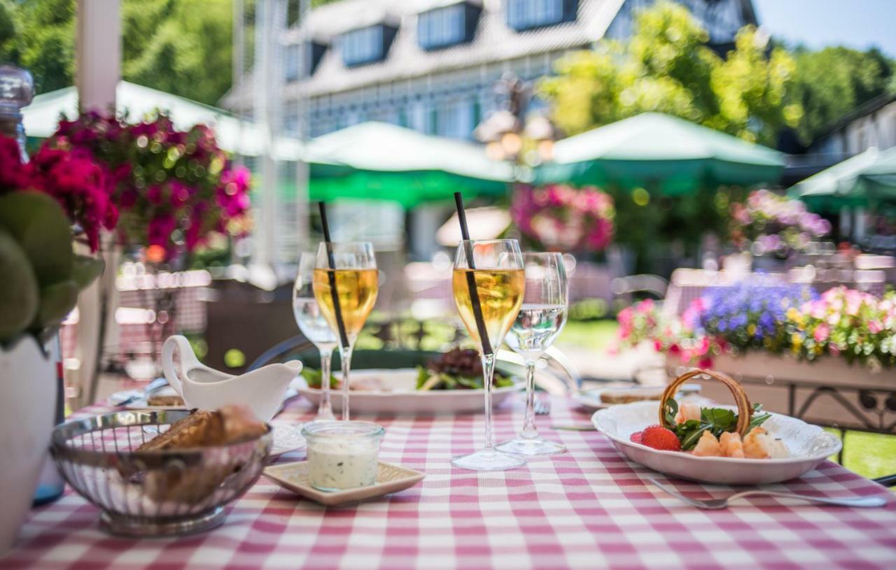 Lohmann'S Romantik Hotel Gravenberg Лангенфельд Экстерьер фото